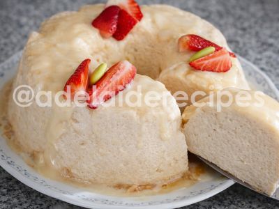 Molotof with Sour Cream | The Perfect Clara Pudding