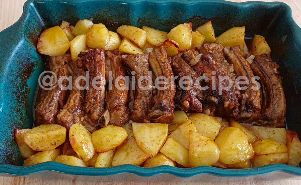 Succulent Oven-Roasted Spare Ribs | Portuguese recipe!
