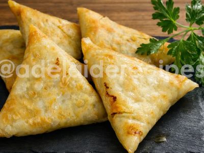 Baked Meat Samosas | Crispy, Flavourful and No Frying Needed!